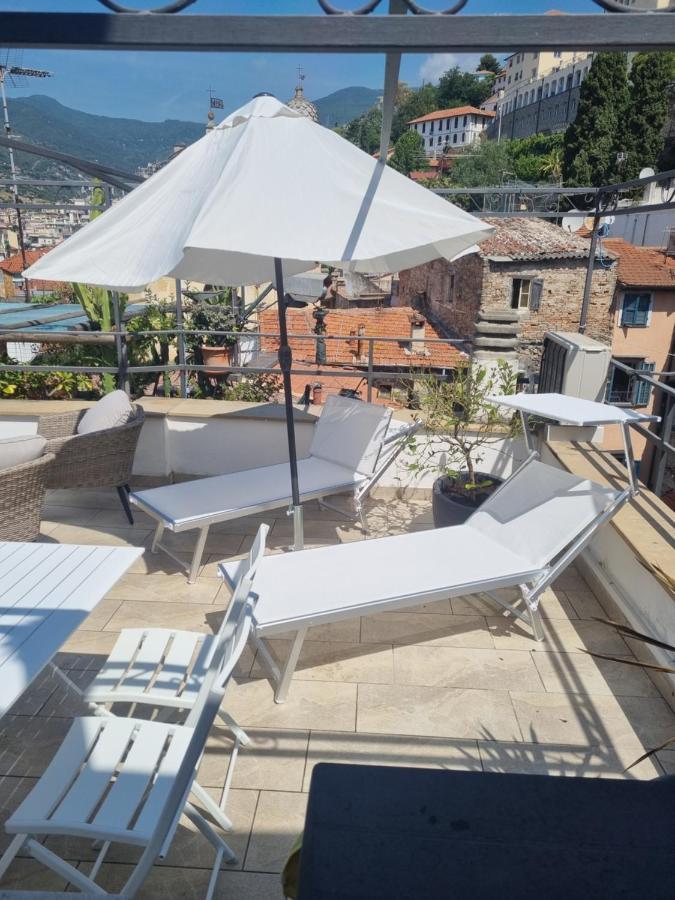 Апартаменты La Casa Dello Svedese Санремо Экстерьер фото
