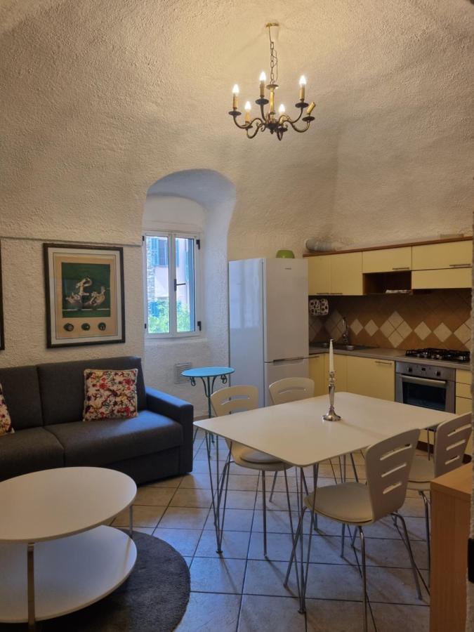 Апартаменты La Casa Dello Svedese Санремо Экстерьер фото
